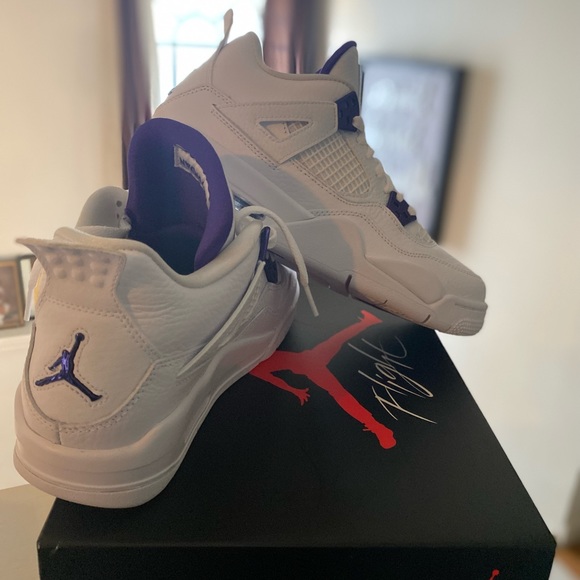 Jordan 4 retro